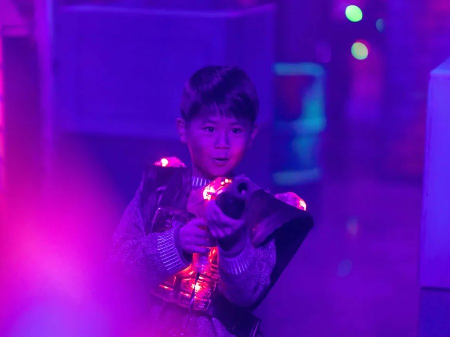 Laser tag arena